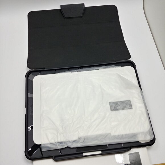 Spigen Rugged Armor Pro iPad Pro‎ 13" Case M4 (2024) w/ Pencil Holder ACS07007 - Picture 1 of 6